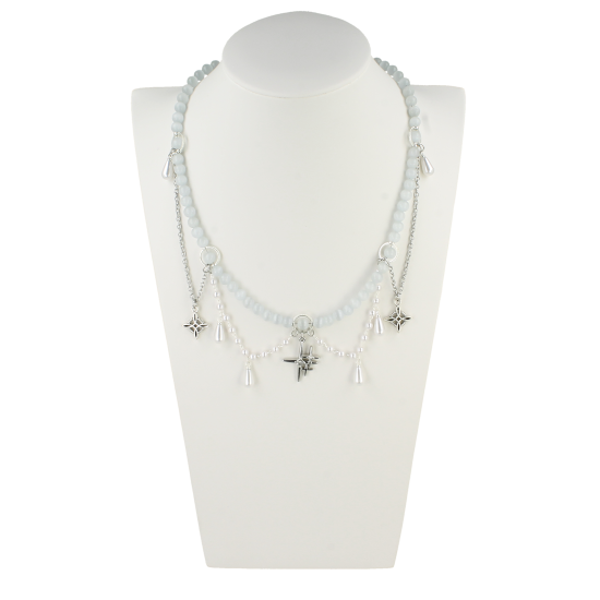 Naszyjnik z mlecznych kamieni z zawieszkami 